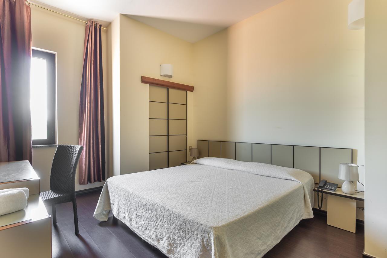 Rodia Hotel