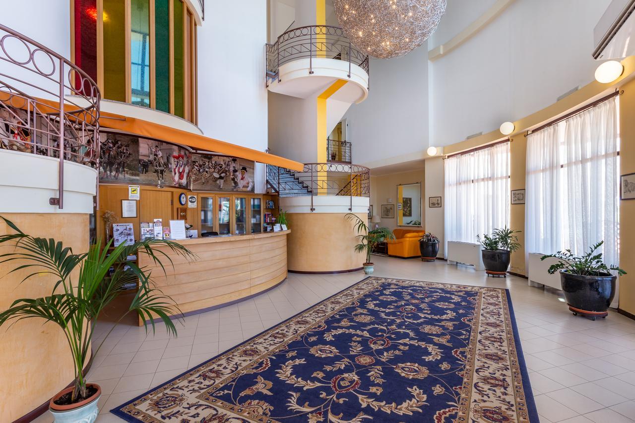 Hotel Rodia 3*
