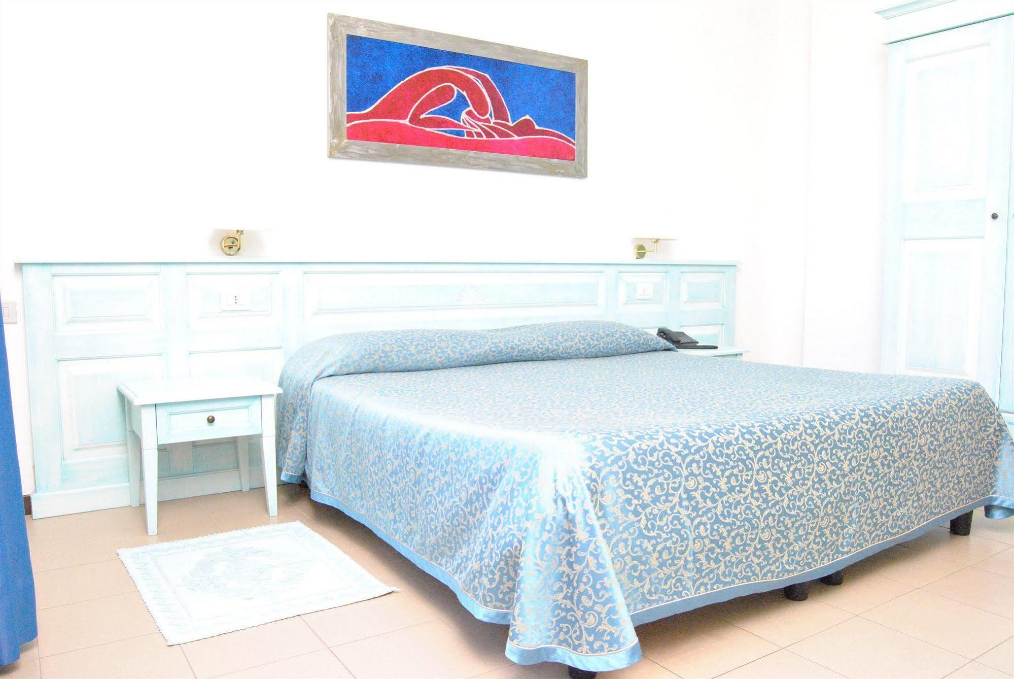 Rodia 3* Oristano